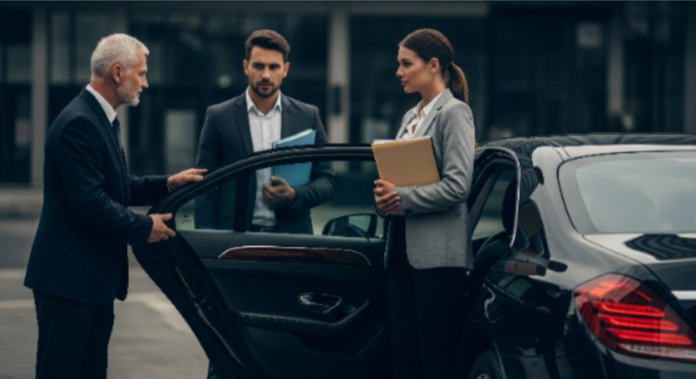 corporate travel solutions 990x540